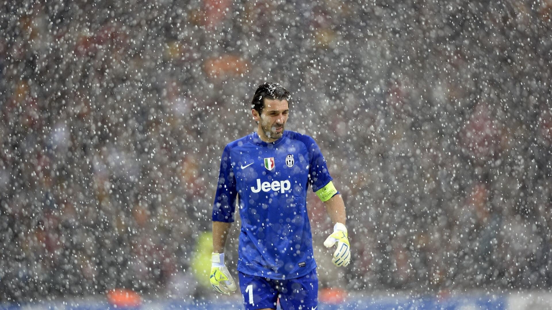 弗朗索瓦·霍尔茨豪伊泽：他用智慧与技术，打破对方防线，助力南非队称霸